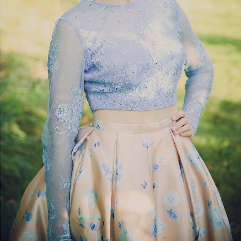 sherri hill size 6 worn once